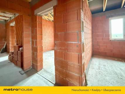 Nowy dom parterowy 115 m2 w spokojnym miejscu.