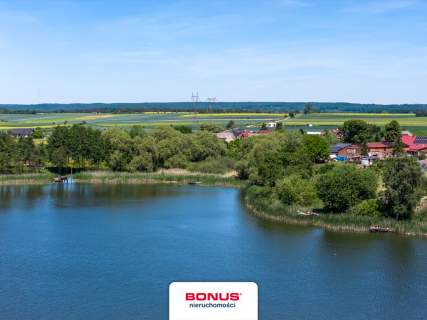 Działka z linią brzegową jeziora Babin