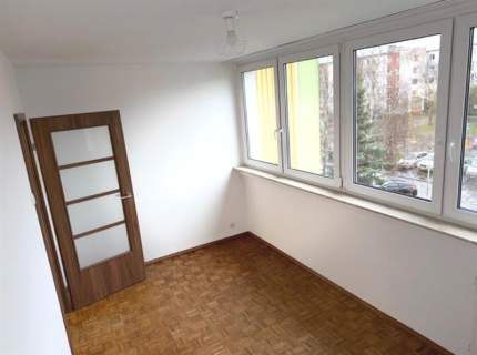 Canaletta/pełen rozkład/balkon/loggia/piwnica