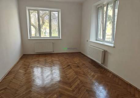 Przestronne 2 pokoje przy metrze Stare Bielany