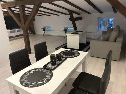 Września RYNEK Stylowe Poddasze 65m2 pełne wyposażenie