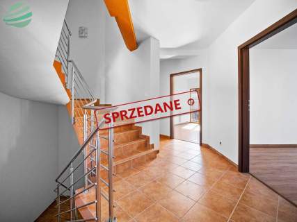Dom apartamentowy w Darłowie z funkcją usługową na