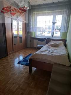 Dom w świetnej lokalizacji