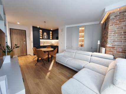 Piękny, nowy apartament urządzony 2-pok. Garnizon bezpośr.