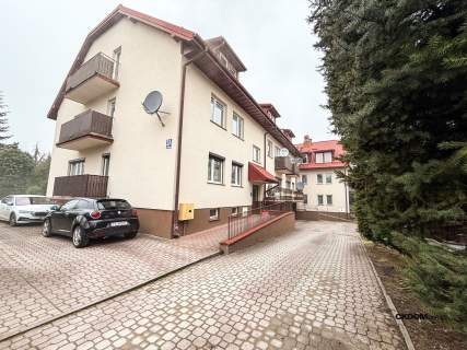 3 pokoje mieszkanie 77m plus garaż Baranówek