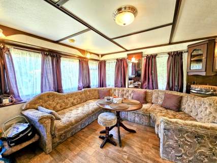 Działka rekreacyjna 1950 m2 / dom 35 m2 / 100 metrów jezioro...