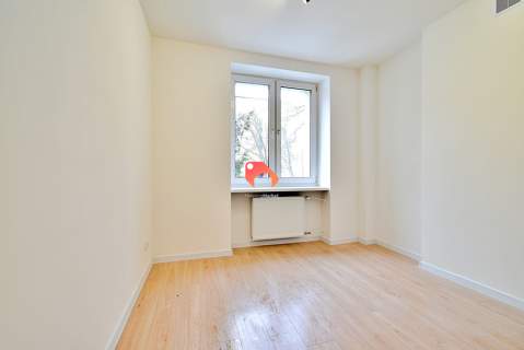 3 pokoje, 50,5m2, po remoncie, Leśne