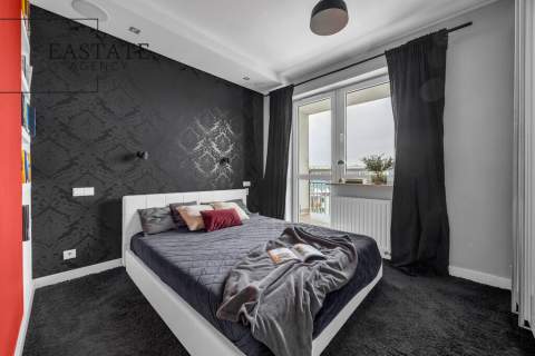 Ostatnie piętro 4 pokoje 3 balkony garaż