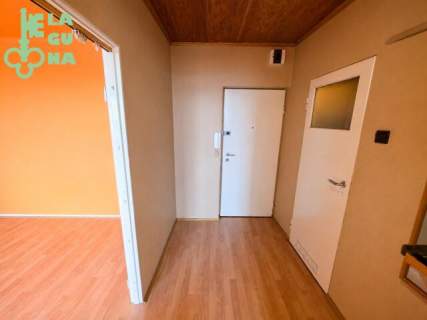 Kawalerka z balkonem w centrum Kutna. Tylko 5600 PLN za m2
