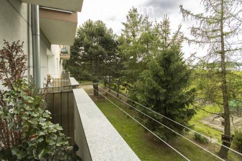Duże mieszkanie, balkon, ogród, spokój, zieleń....