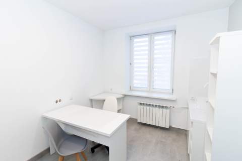 Lokal pod gabinet lekarski 16m2 Ostrowiec Św.
