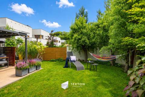 PRZY LESIE, Z OGRODEM 120m2, SZEREGOWIEC,PARKING
