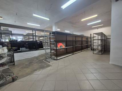 Obiekt handlowo-magazynowy 1000m2 Bydgoszcz