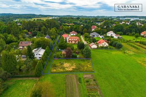 Działka w Wojniczu - cisza, zieleń, infrastruktura
