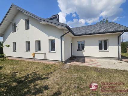 DOM STANISŁAWÓW Z DUŻĄ DZIAŁKĄ 
