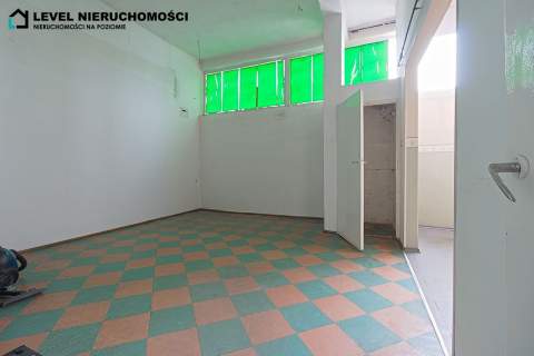 Lokal lub mieszkanie