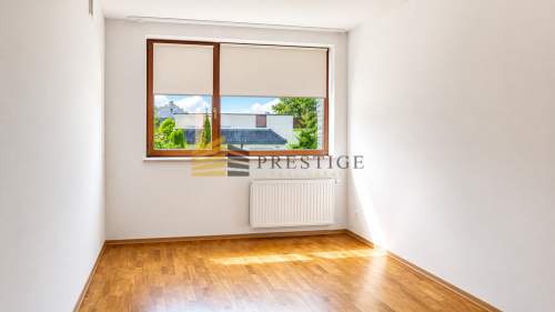 Prestigious Location Neighberhood Modern House