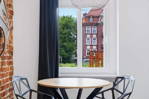 Unikalna kawalerka w stylu loft z antresolą