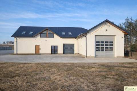 Budynki produkcyjno-usługowe 630 m2 1,02 ha działka - Ryki.