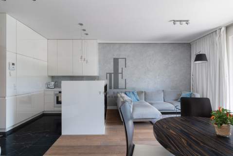 3brd Apartment Powiśle 70 m2 for Rent