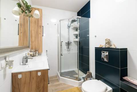 2 pokoje 46 m duży balkon miejsce postojowe