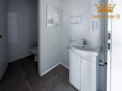 Do wynajmu lokal usługowy o pow. 121 m2 na osiedlu Amsterdam,...