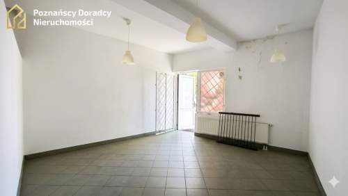 Lokal na wynajmem w sercu Owisk - Plac Przemysława