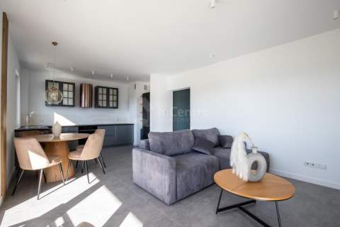 Widokowe mieszkanie, 60m2., 3 pokoje. Od 15.07