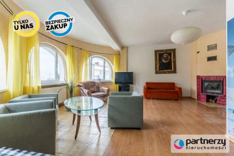 Dwa mieszkania 183 m2 w willi z widokiem na morze