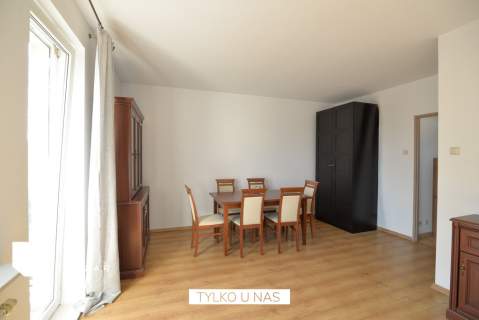 50 m przy UAM Balkon Idealne dla 2 osób
