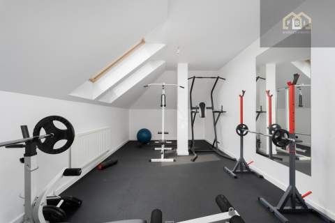 NOWOCZESNY DOM 240 M2, DUŻA DZIAŁKA 