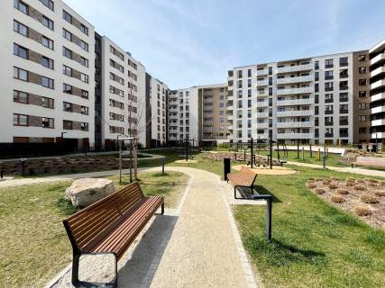 Idealne dla pary 2 pok. z balkonem na nowym osiedlu /parking