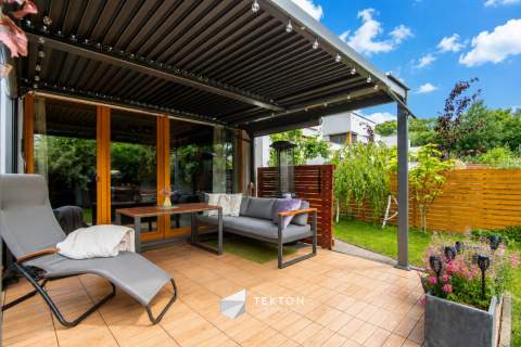 PRZY LESIE, Z OGRODEM 120m2, SZEREGOWIEC,PARKING