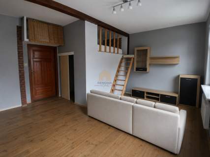 centrum kamienica całe piętro 140m2