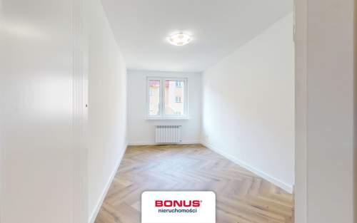 3 pokojowe z balkonem i garażem