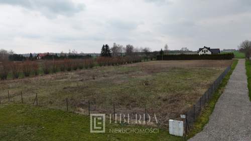 Działka pod zabudowę jednorodzinną 3000 m2