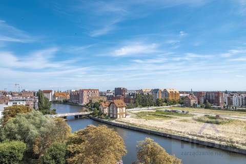 Śródmieście/2 pokoje/przestronne/balkon/SKM