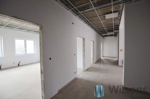Łomianki Centralne Lokal/Biuro 220 M2, Parking