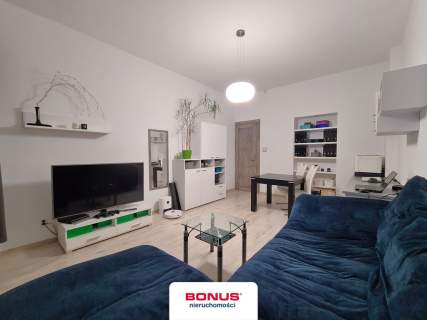 Duże, ładne 2-pokojowe z balkonem w Centrum 