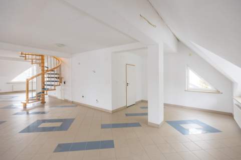 Lokal 240 m2 Ursus Parking Usługi Biuro