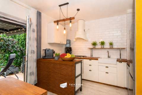 PRZY LESIE, Z OGRODEM 120m2, SZEREGOWIEC,PARKING