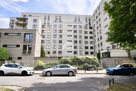 2 pokoje z tarasem 13,5 m Przy Łazarskim