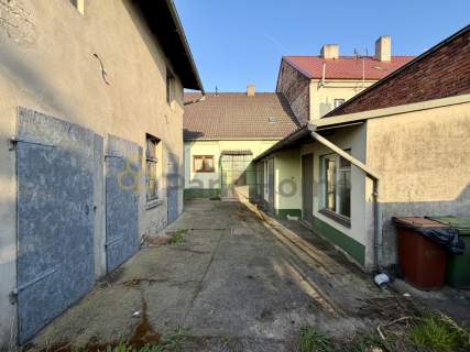 Kamienica przy Rynku w Sarnowie z MPZP
