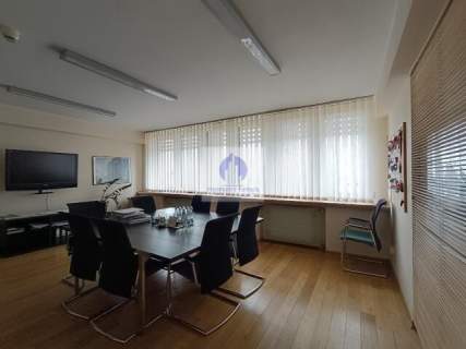 Mokotów lokal biurowy 185,94m2 do wynajęcia