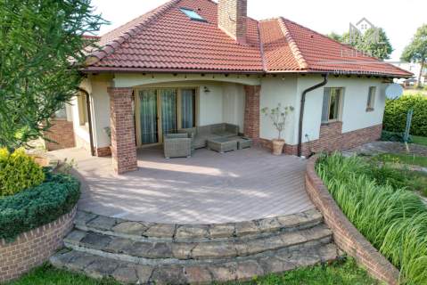 Dom 220 m Zblewo wysoki standard, ogród, garaż