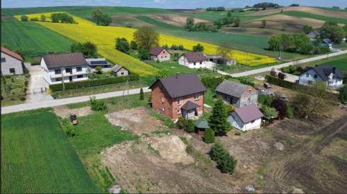 Do sprzedaży dom 160m2 z możliwością adaptacji poddasza.