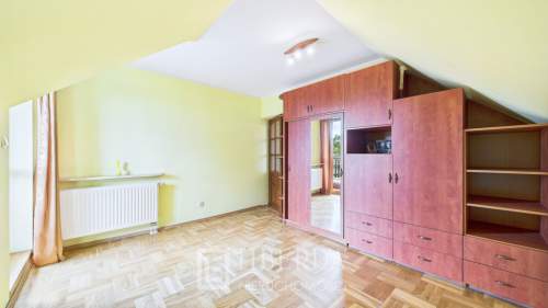 Dom wolnostojący w miejscowości Zakrzów