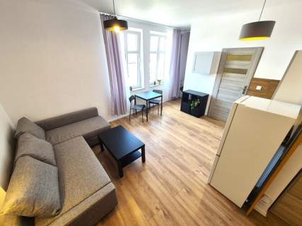 Przytulna kawalerka w centrum - Wolności 30