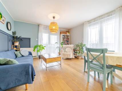 M 72-M2 4 POK APARTAMENT GARDEROBA BALKON ŻABINIEC