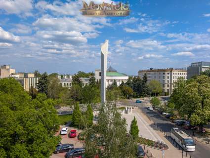 Wynajem 30m winda, balkon ul Matejki przy Sejmie